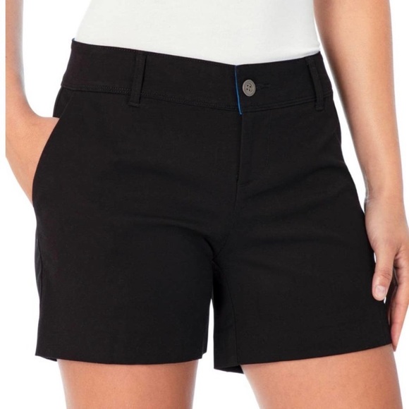 Isaac Mizrahi New York Tailored Chino Black Shorts